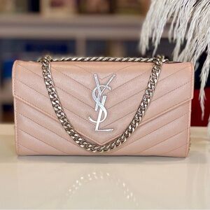 Saint Laurent Wallet on Chain • Chevron Caviar • Signature Edition